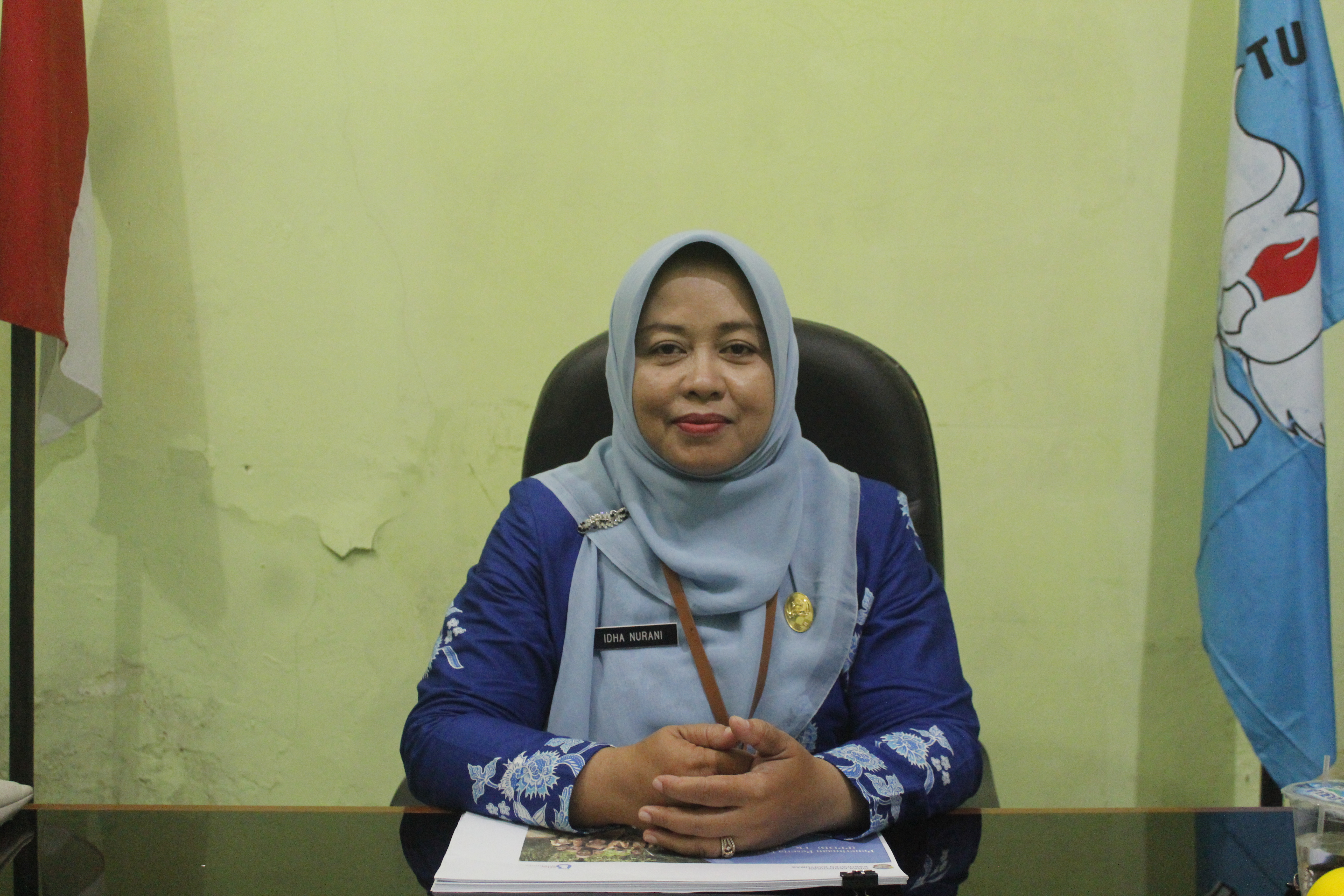 <center><br>IDHA NURANI S.Pd</center>